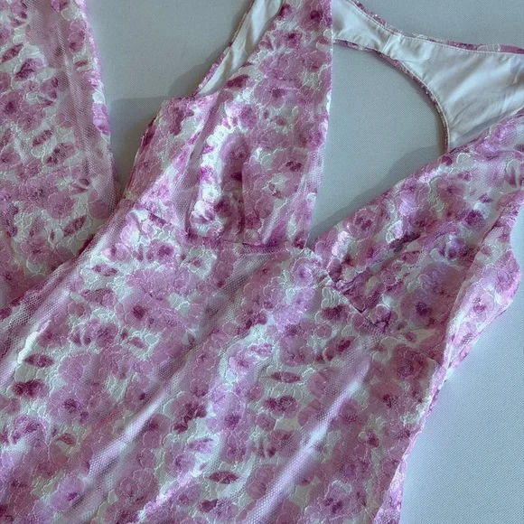 NWT Beginning Boutique Farida Pink Lace Maxi Dress - Picture 11 of 15